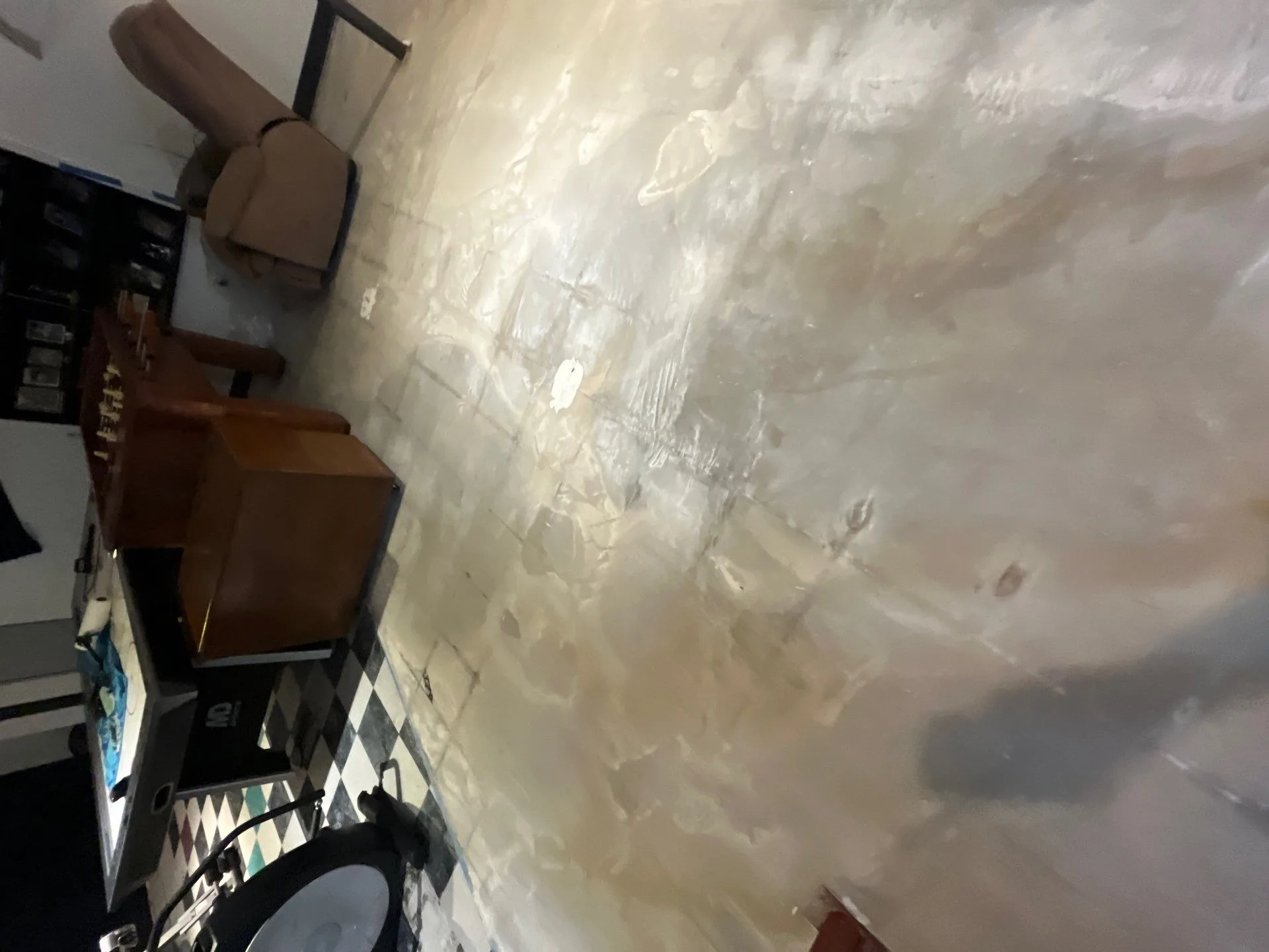 Floor dry